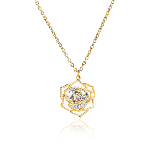 White 18k Gold Plated Rose Pendant Necklace🌹