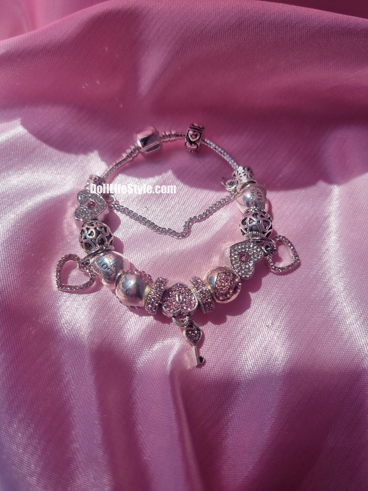 Handmade Pink Crystal Hearts 💖 Silver Chain Charm Bracelet